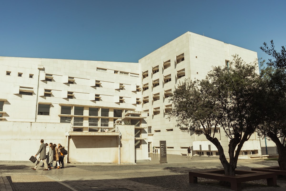 Instituto Superior de Ciências do Trabalho e da Empresa (ISCTE) photo 2