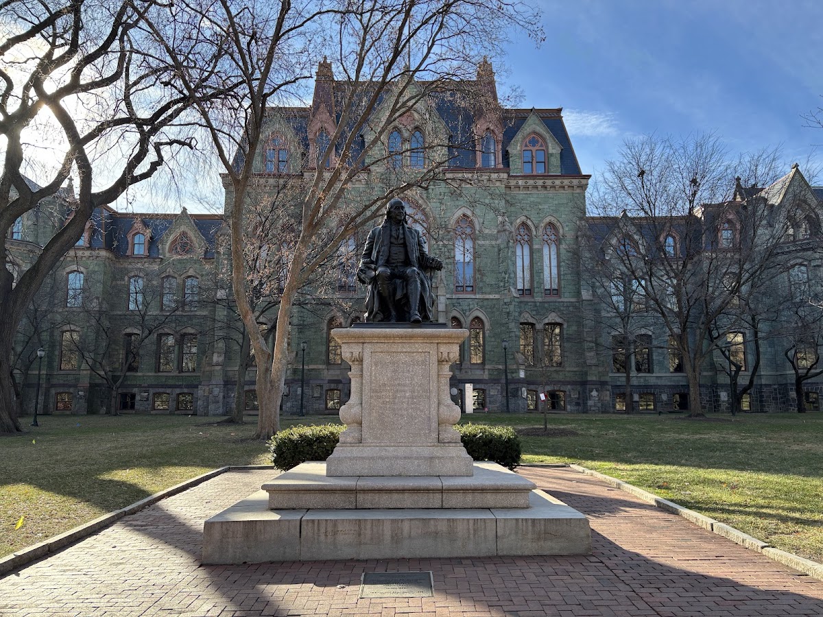 University of 1530 photo 2