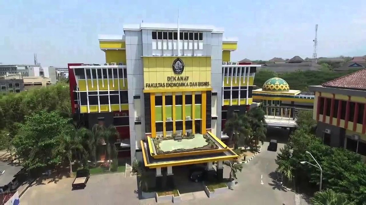 Diponegoro University photo 1