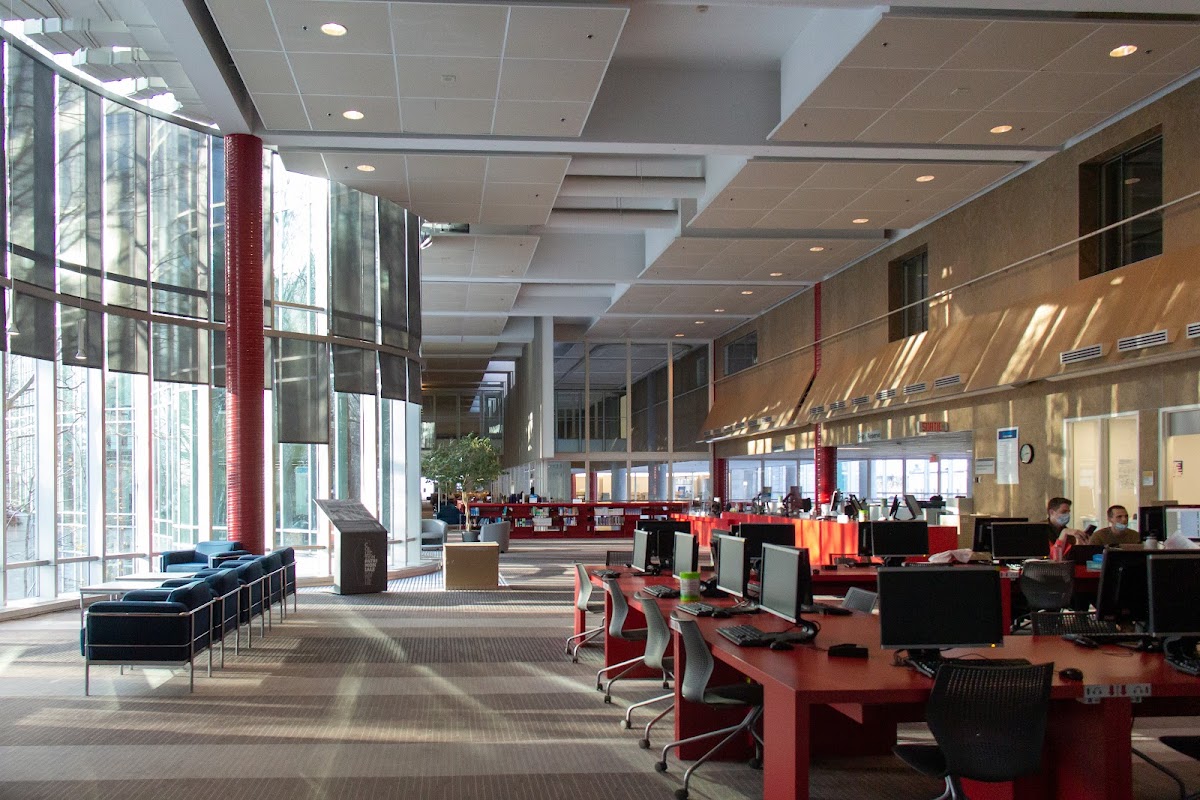 HEC Montréal photo 1