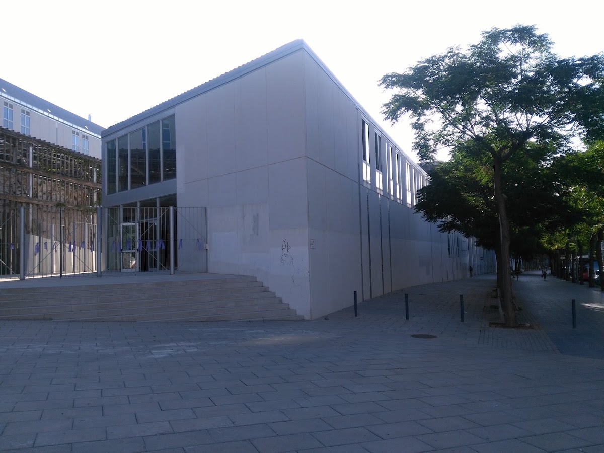 Rovira i Virgili University photo 5