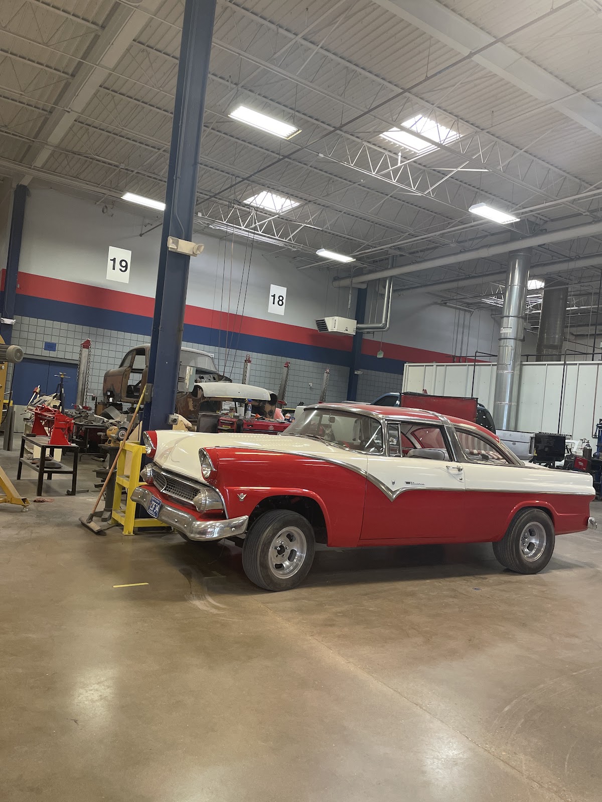 Technical Institute 1580 photo 8