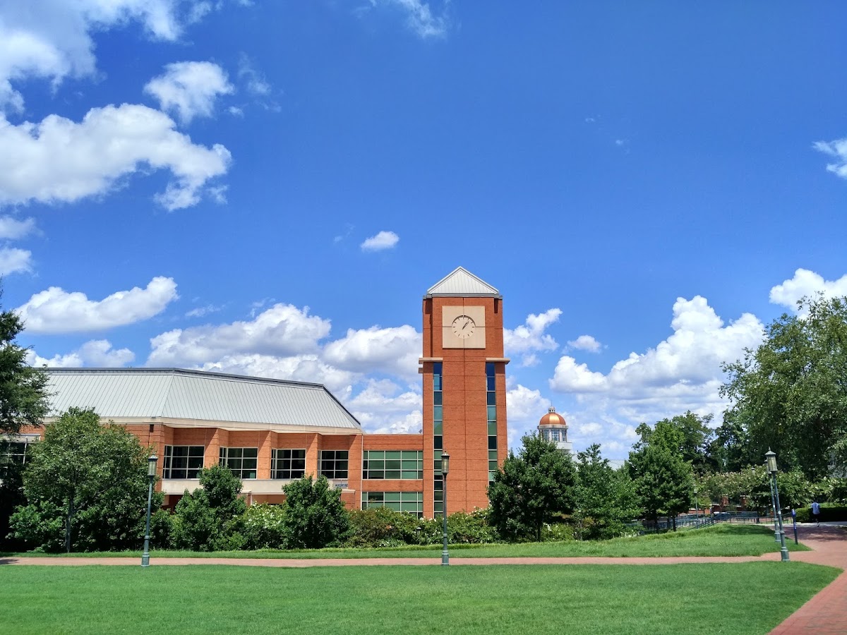 College of 2122 photo 3