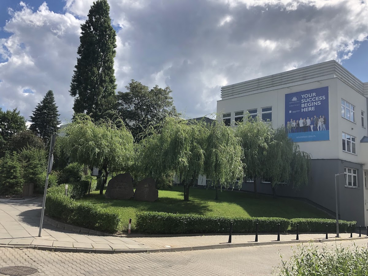 The Leon Koźmiński Academy in Warsaw photo 5