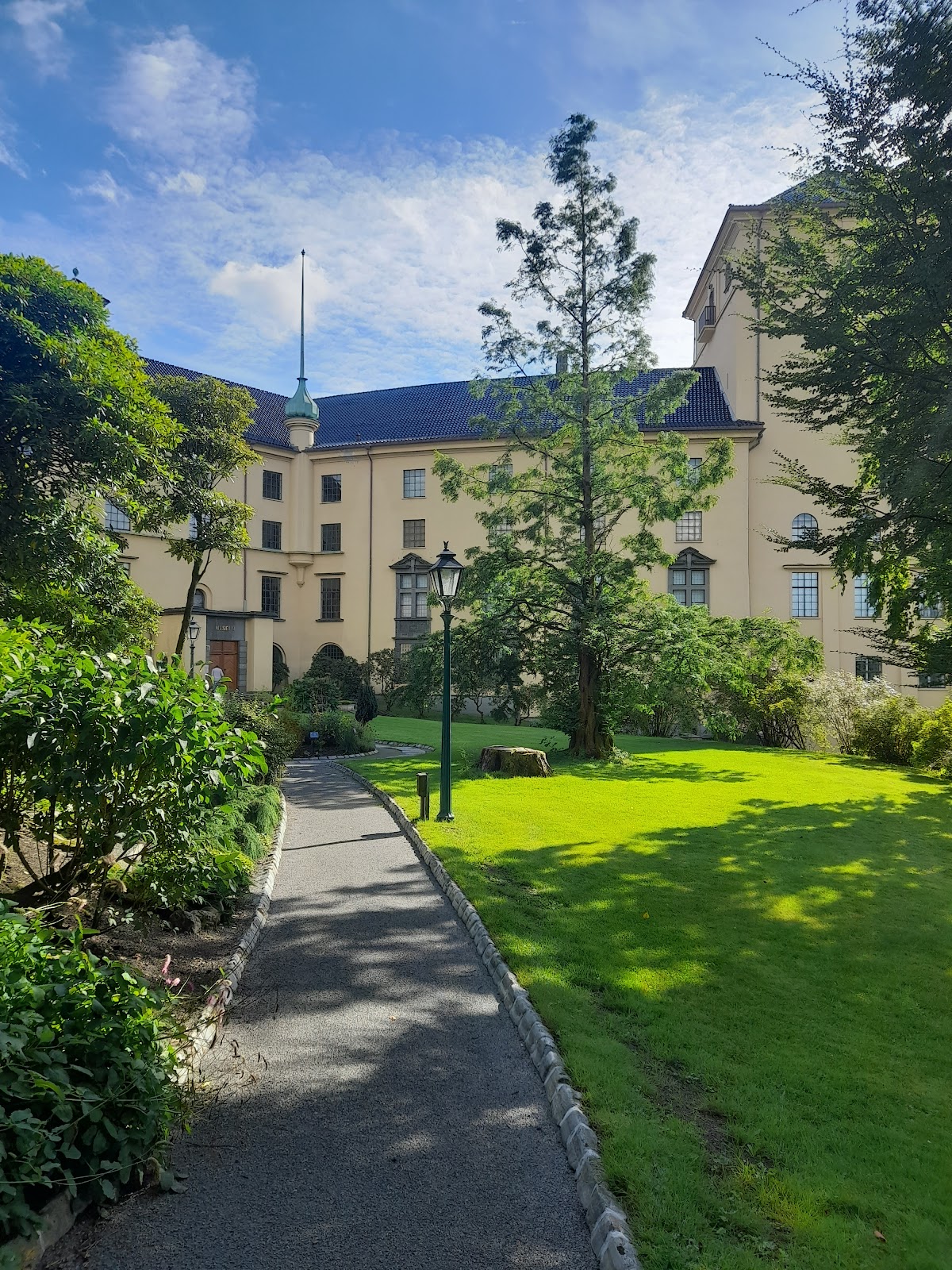Bergen University College photo 6