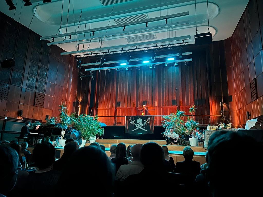 Hochschule für Musik und Darstellende Kunst Frankfurt photo 2