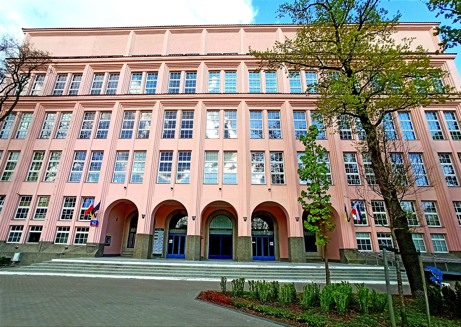 SGH Warsaw School of Economics