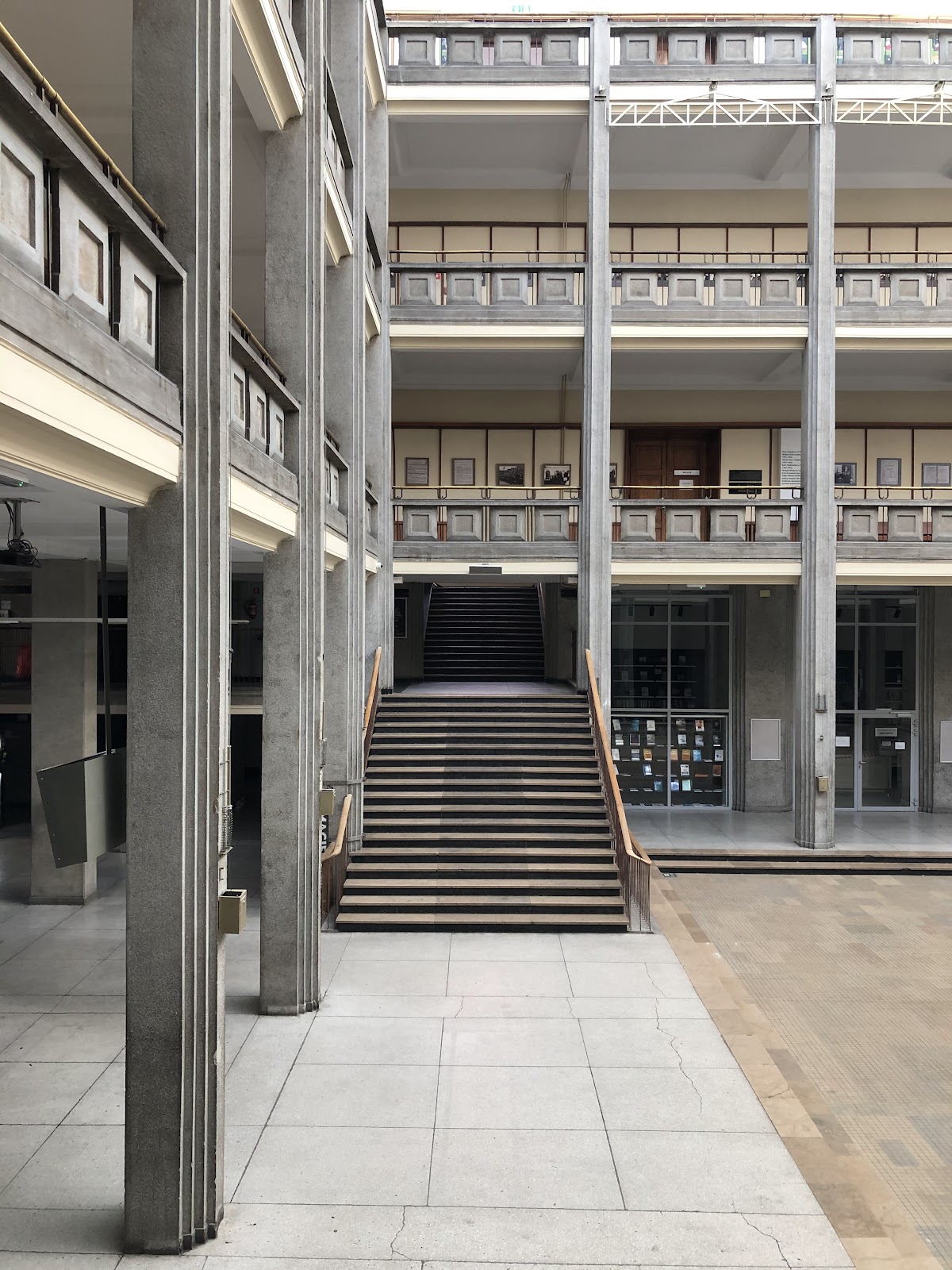 SGH Warsaw School of Economics photo 8