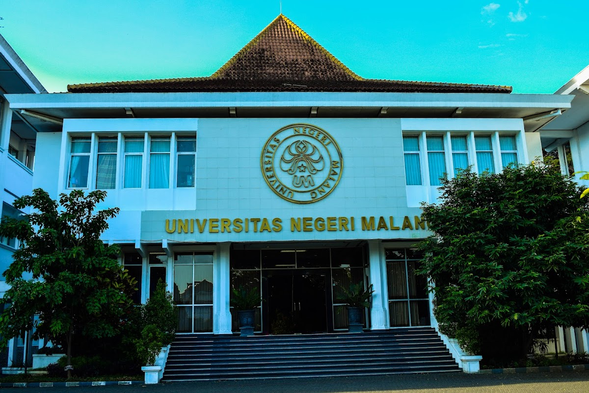 State University of Malang photo 2