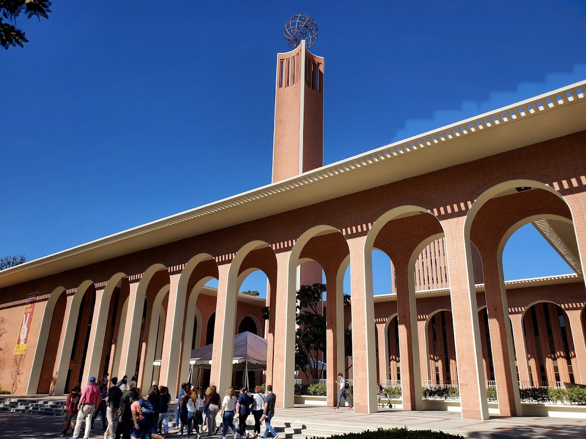 University_1466 photo 3