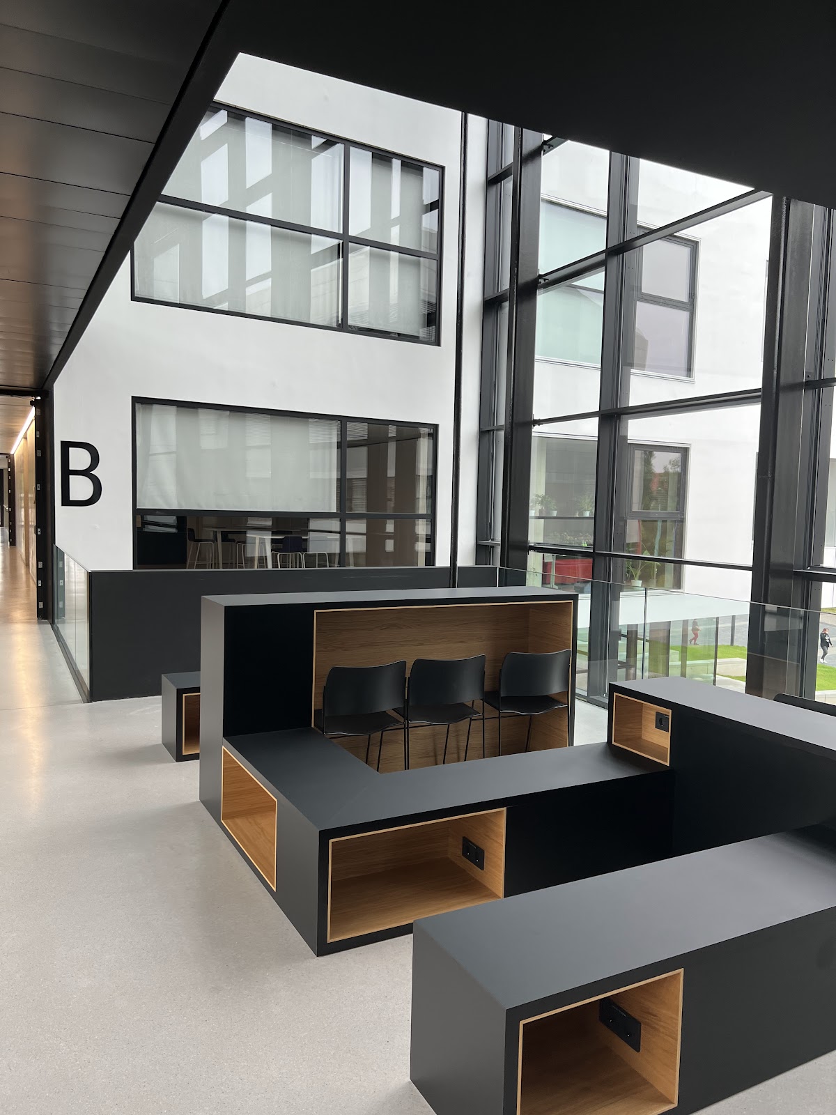 St. Pölten University of Applied Sciences photo 9