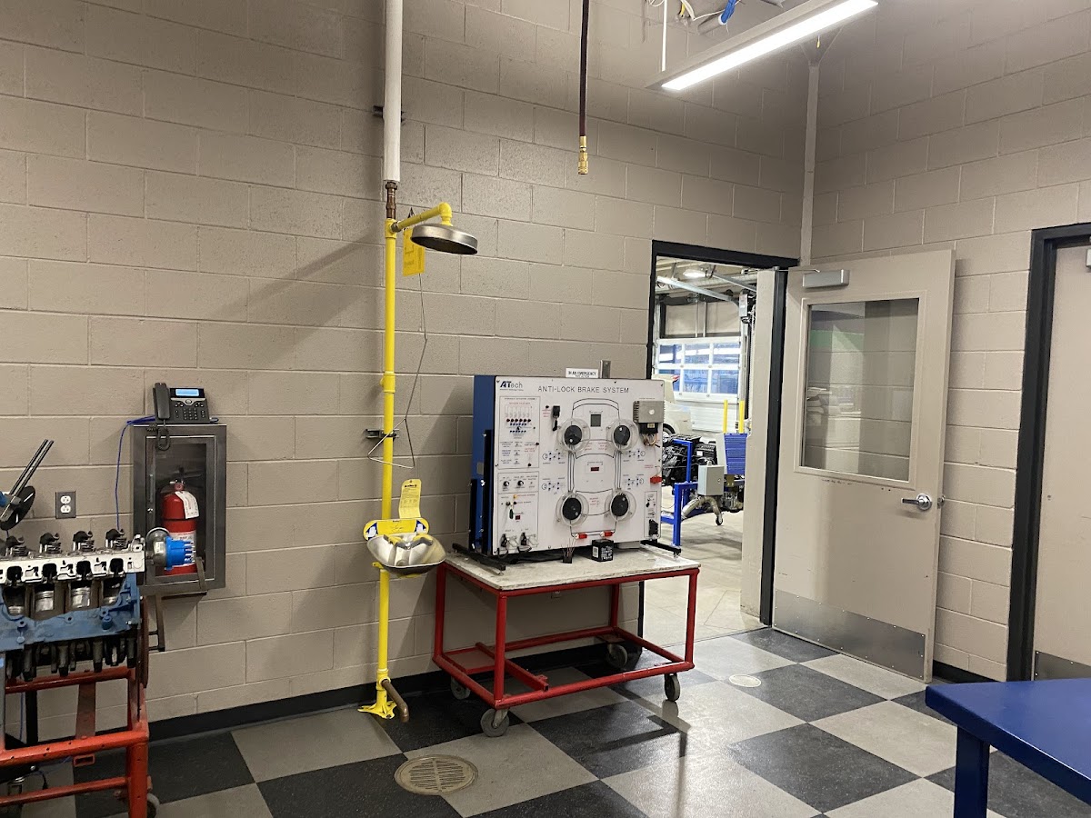 Technical Institute 2490 photo 6