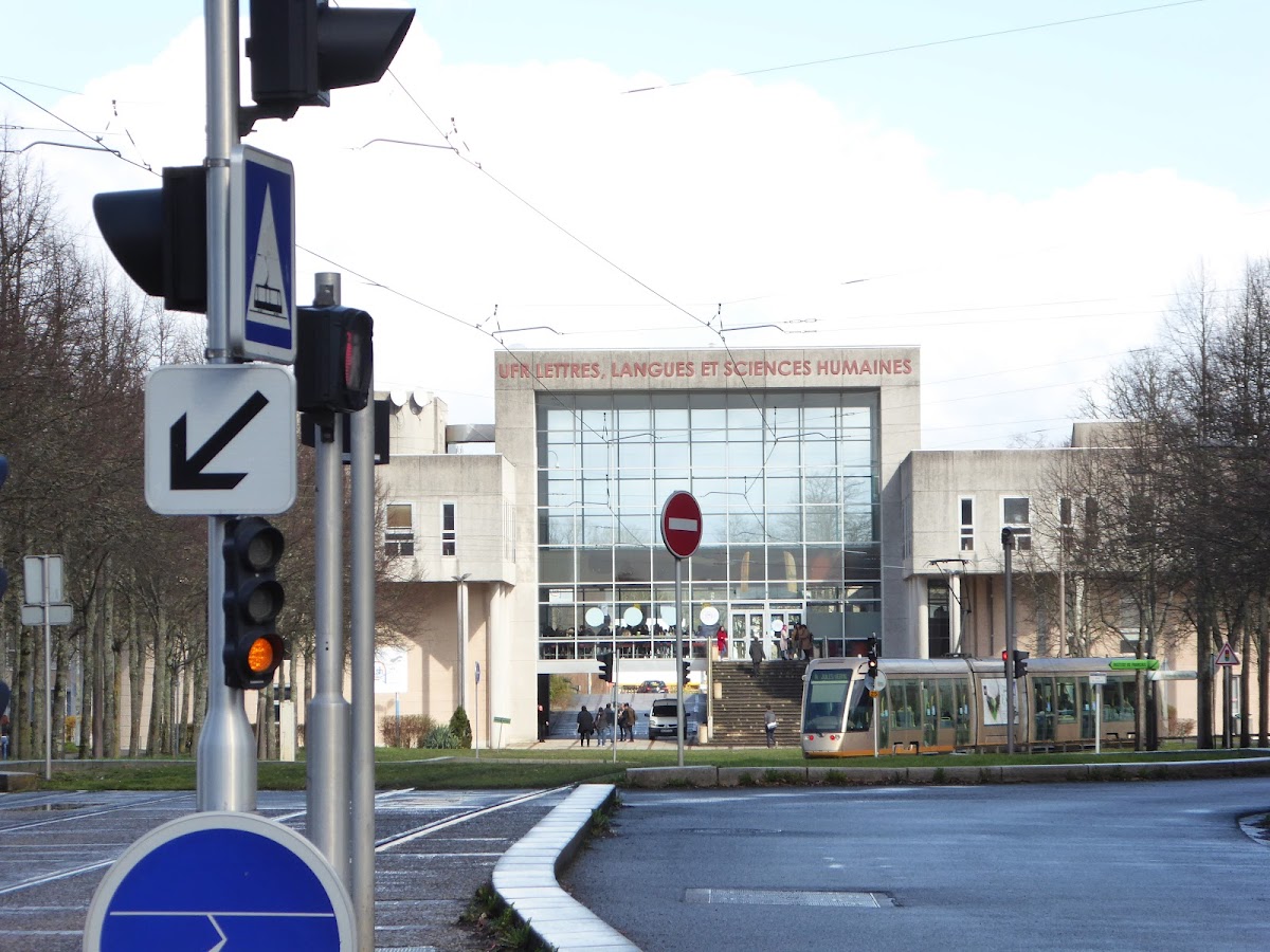 Université d'Orléans photo 8