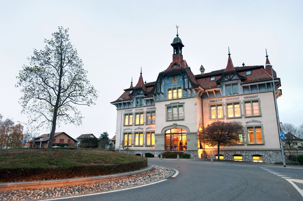 Business School Lausanne photo 2