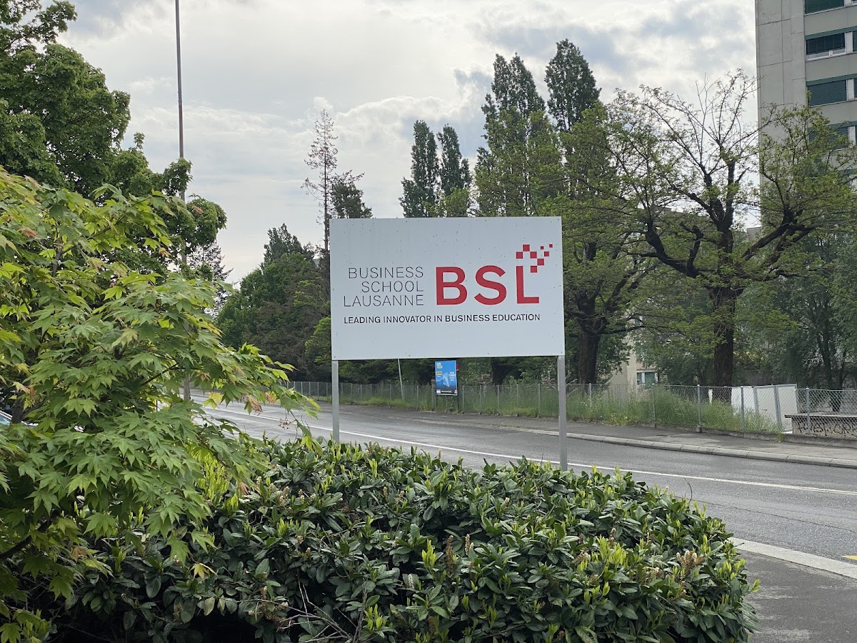 Business School Lausanne photo 4