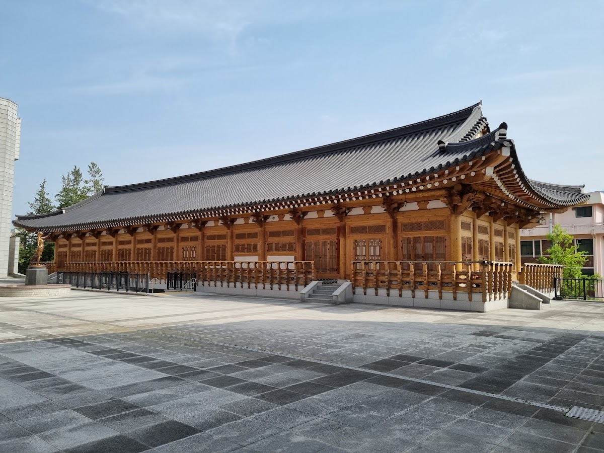 Chonbuk National University photo 6