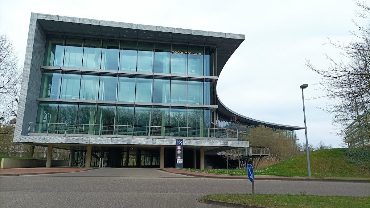 Heinrich Heine University Düsseldorf photo 2