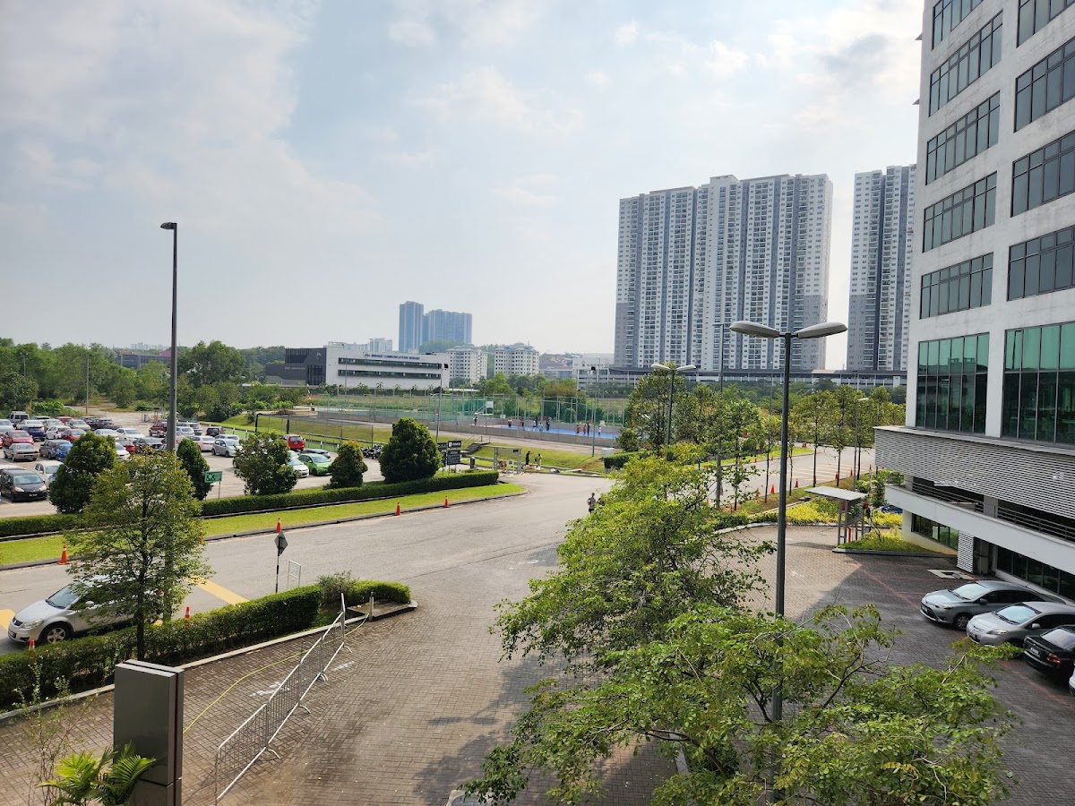 Asia Pacific University of Technology & Innovation photo 4