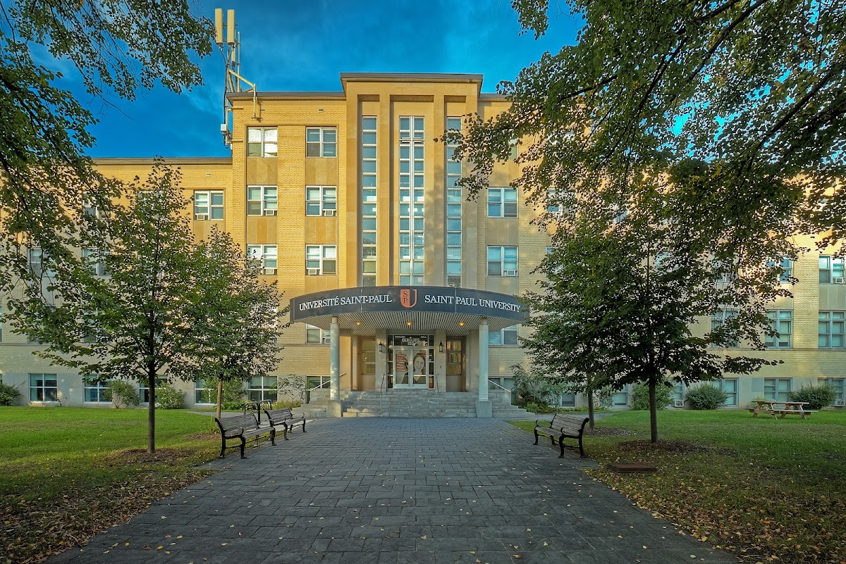 Université Saint-Paul photo 2
