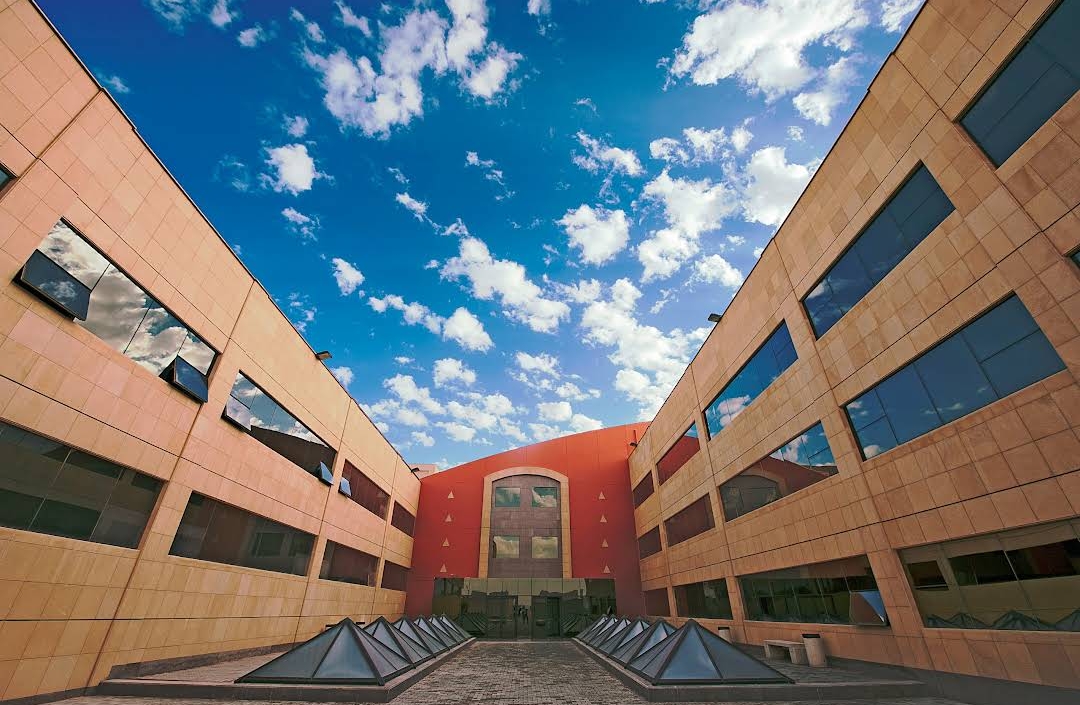 AlMaarefa University campus