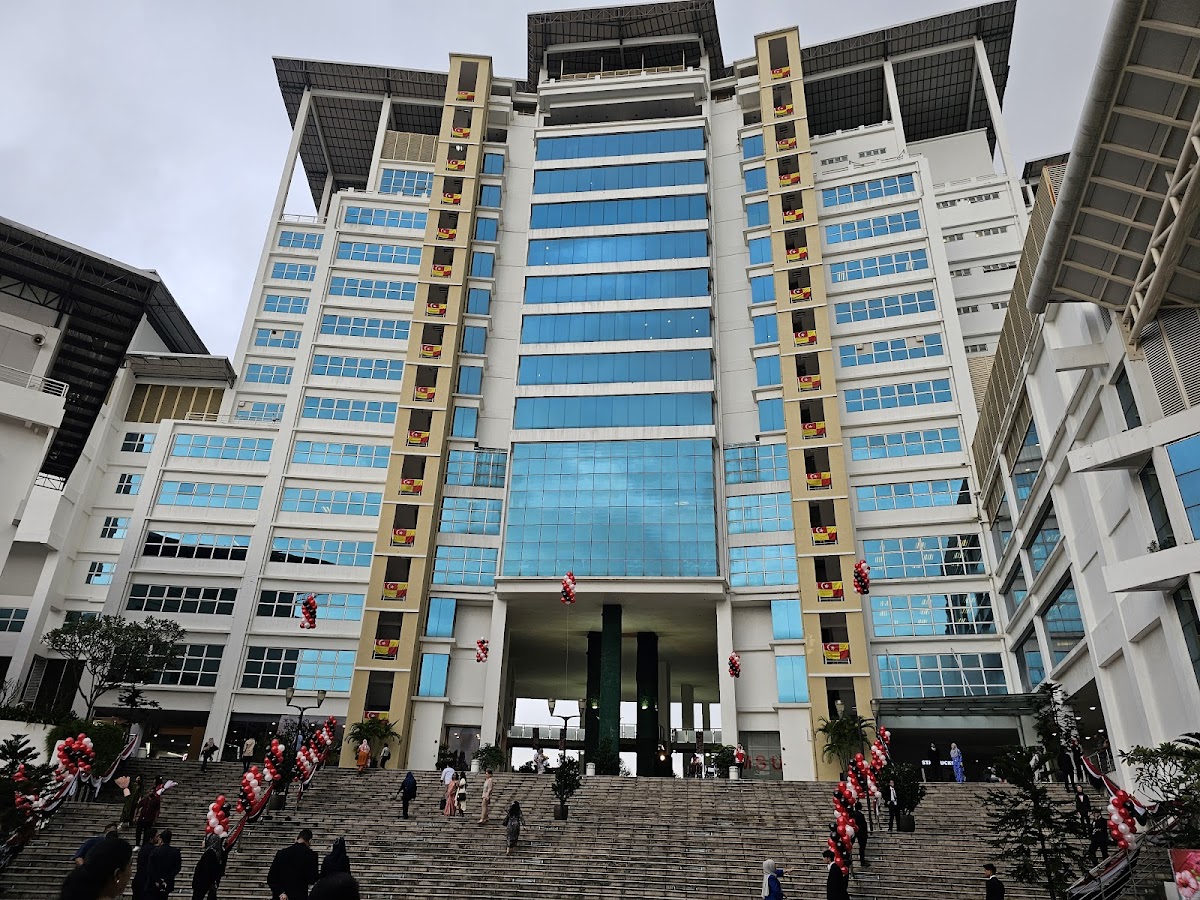 Management and Science University photo 2