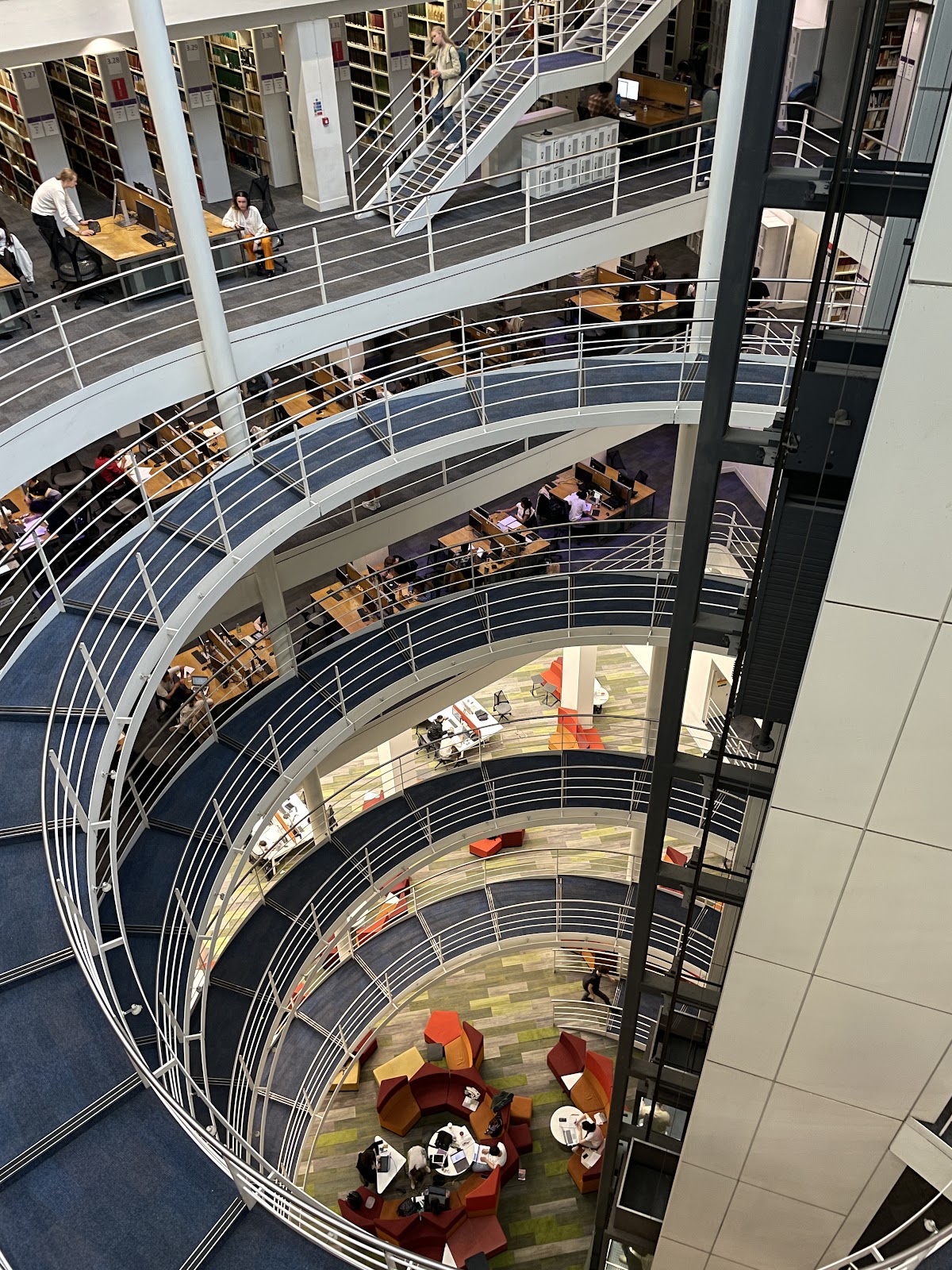 London School of Economics photo 9
