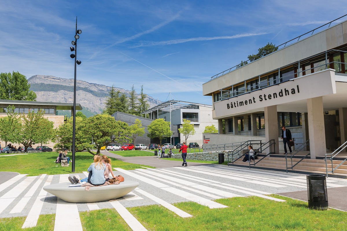 Grenoble Alpes University photo 5