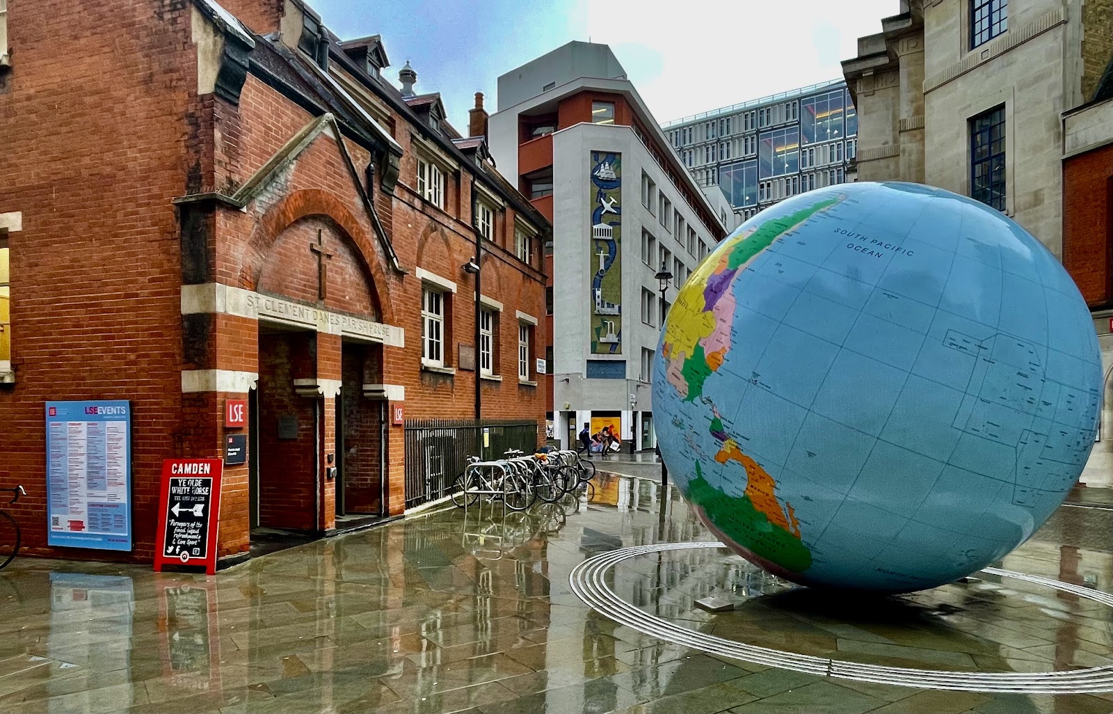 London School of Economics and Political Science