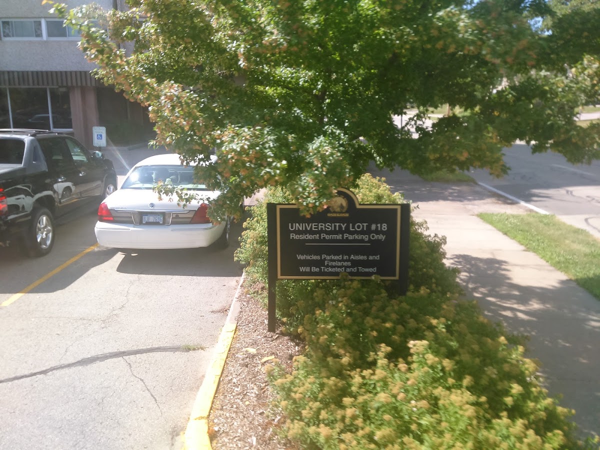 UW-Oshkosh photo 7