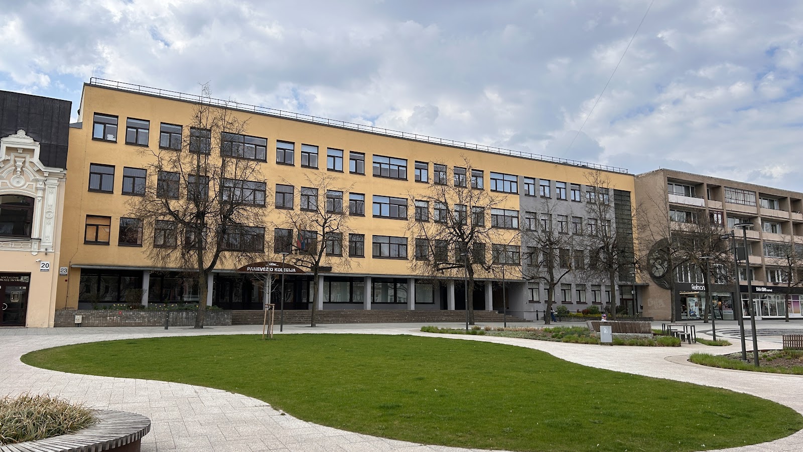 Panevėžys College