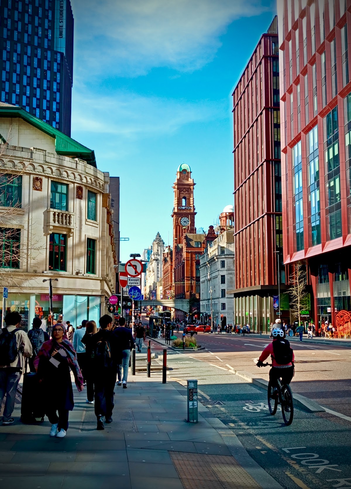 Manchester Metropolitan University photo 9