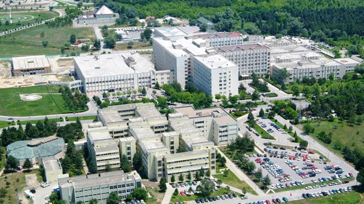 Hacettepe University photo 1