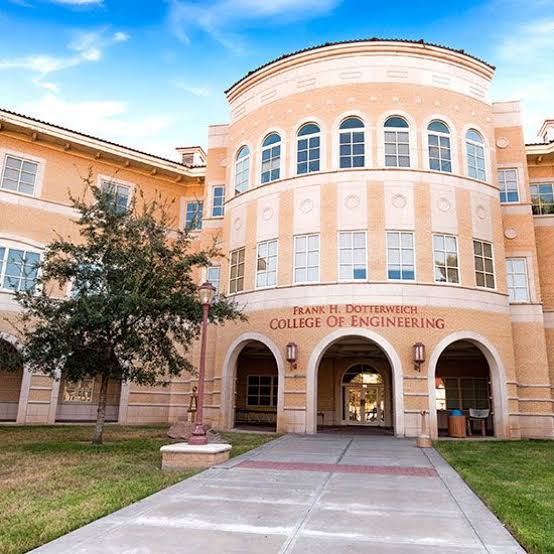 Texas A&M Kingsville photo 8