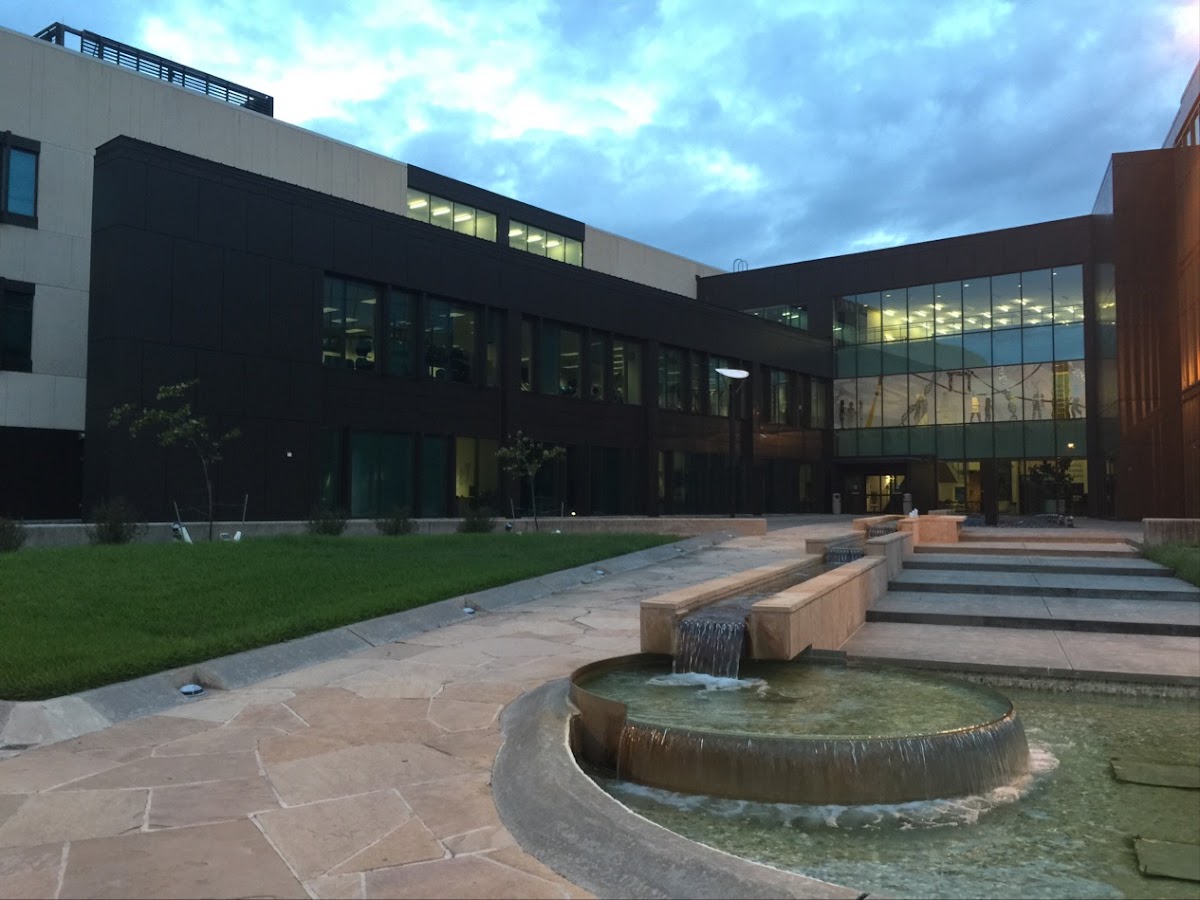 University of Houston-Clear Lake photo 4