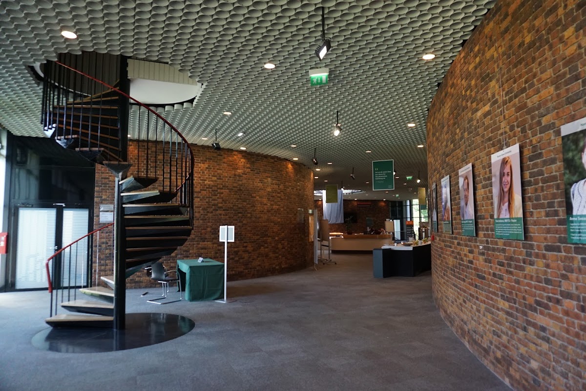 INSEAD photo 1